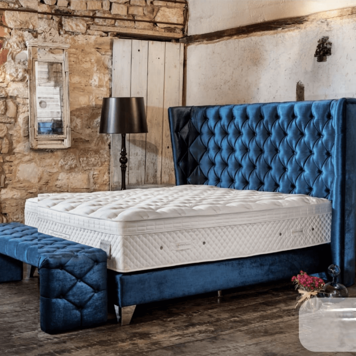 PRODUCTION DE LITS ET DE MATELAS PERSONNALISÉS